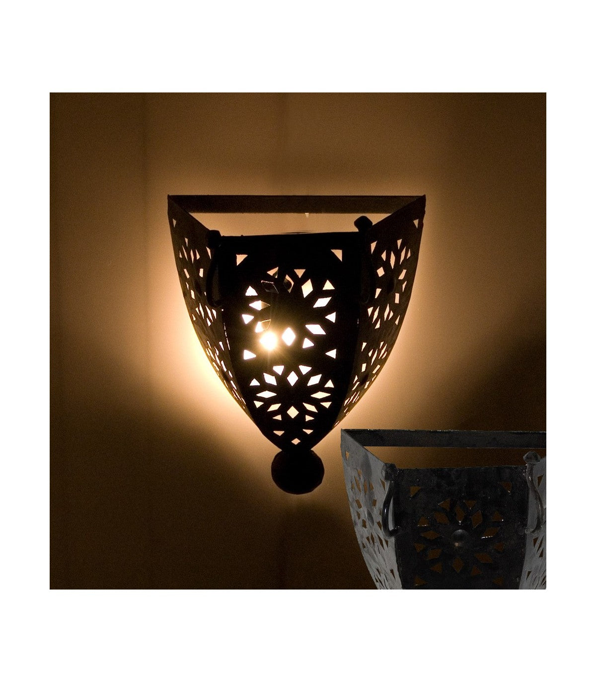Applique en fer ajouré - Décoration arabe artisanale marocaine - Modèle MAGREB
