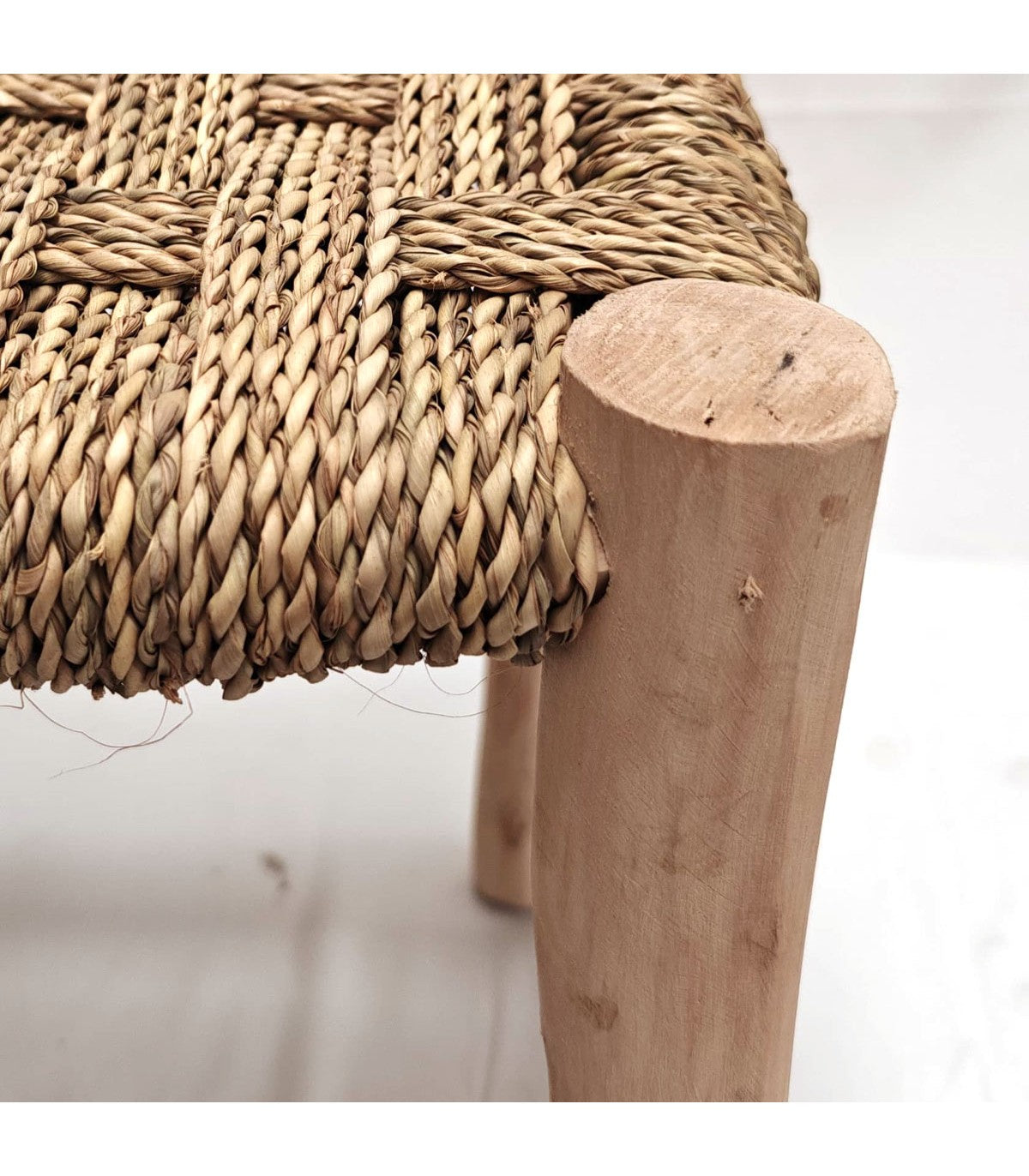 Banco Artesanal de Madera de Limonero y Esparto - Estilo Rústico Marroquí