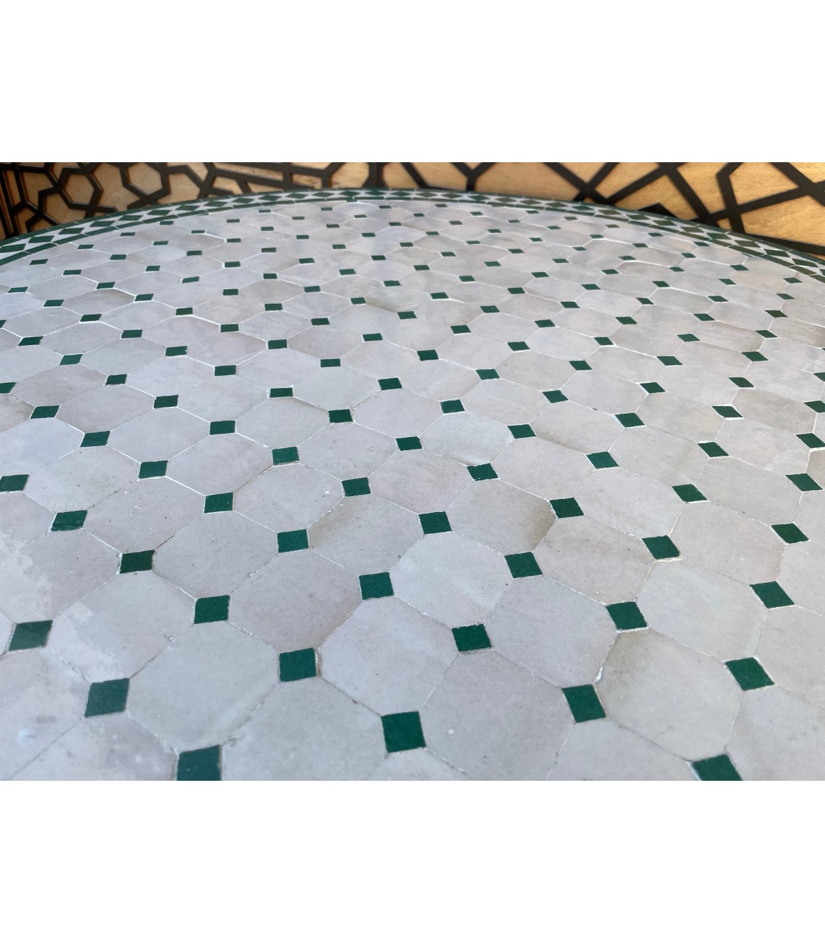 Mesa de Mosáico - Redonda VERDE - Azulejos Fez - Modelo AKHDAR MUDAWAR