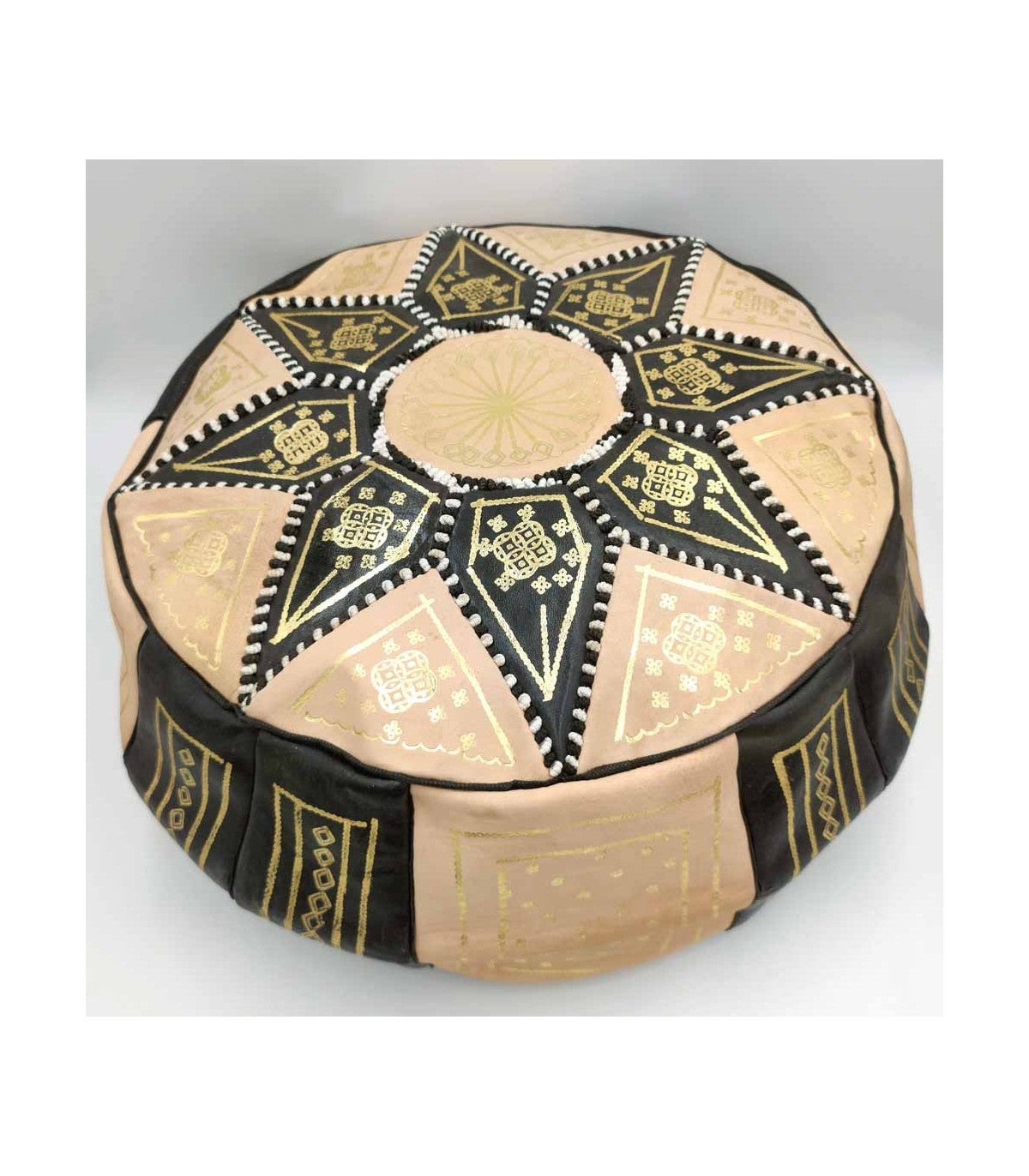 Puff Árabe Cuero 100% - Color Negro Artesanía Marroquí - Modelo Laun Aswad